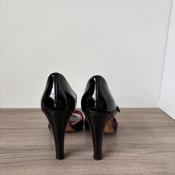 Manolo Blahnik Black Patent Heeled Mary Jane Sandals Sz 7.5 US *VINTAGE*❤️ - Picture 5 of 11
